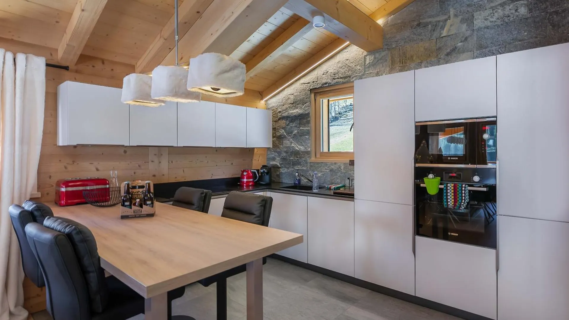 Chalet Mitoyen Neuf 10 Pers Face Au Linga Chatel 0*,  France