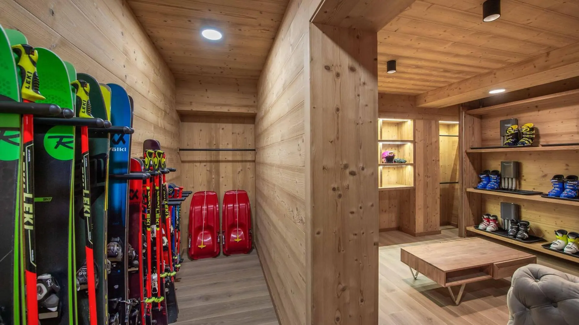 Chalet Mitoyen Neuf 10 Pers Face Au Linga Шатель Апартаменты